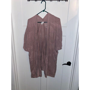 Lululemon women’s light wrap OS